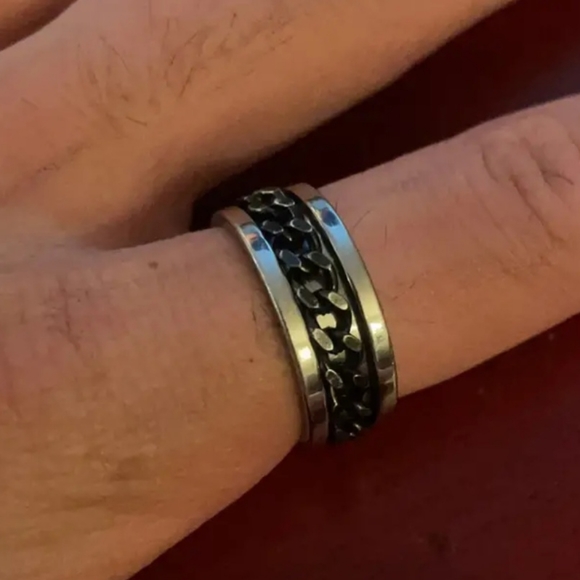 Men or womens stainless steel ring size ask if your size/color Is availa… - Picture 7 of 7